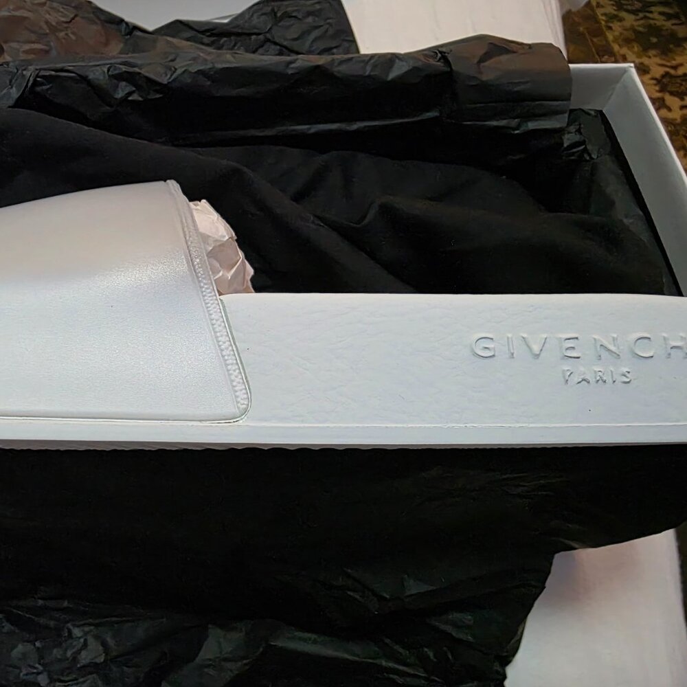 Givenchy slides italy brand new with box 12 - Picture 2 of 5